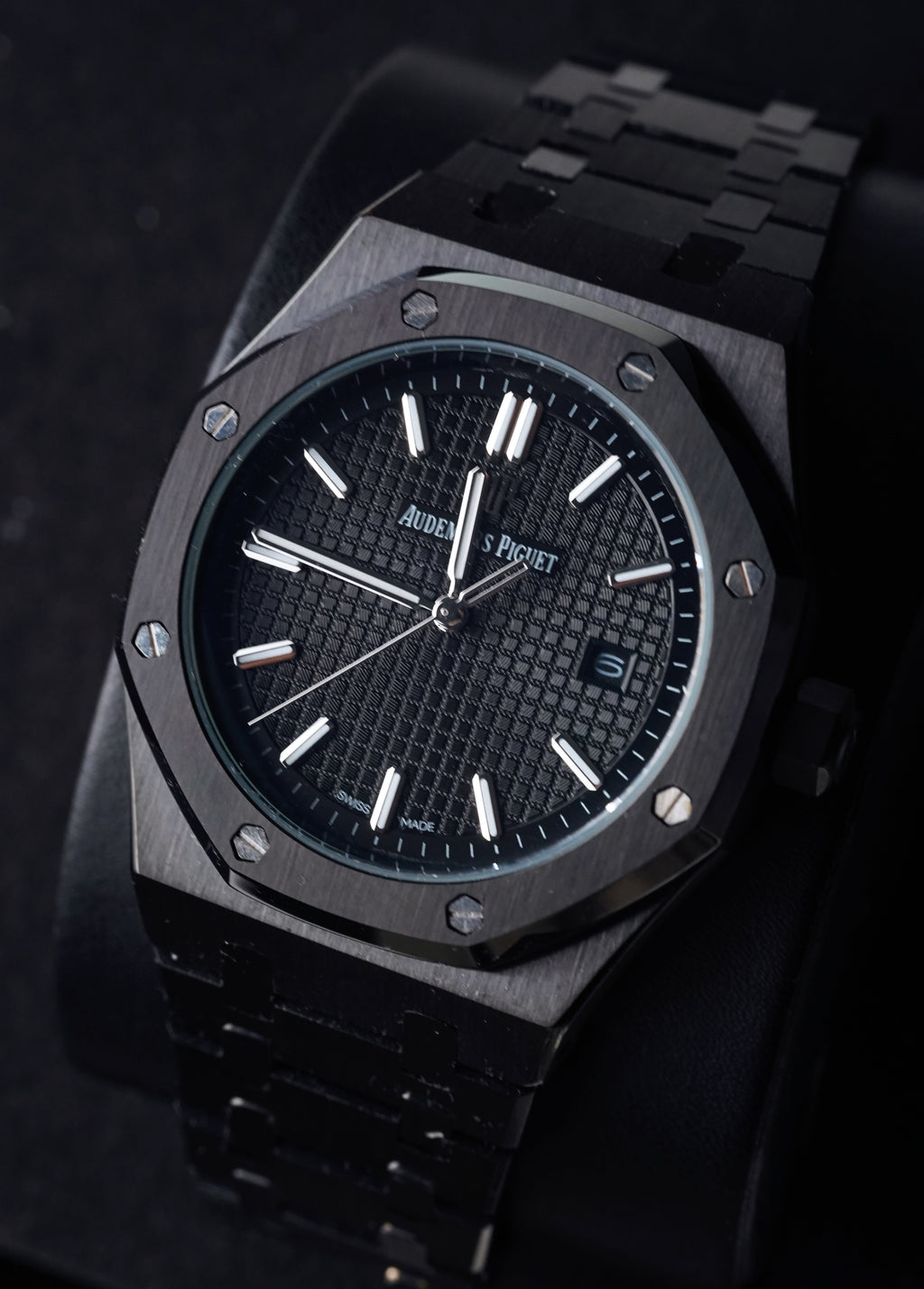 Audemars Piguet Royal Oak 41 mm, Black Ref. 77350CE.OO.1266CE.02.A