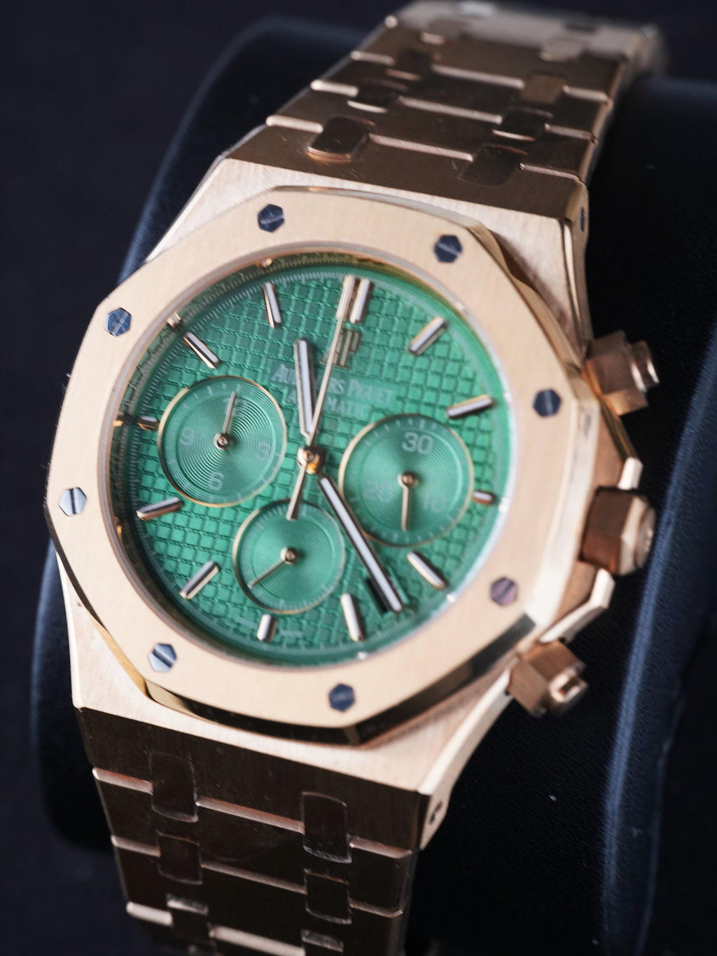 Audemars Piguet Royal Oak Selfwinding Chronograph – 26331BA.OO.1220BA.02
