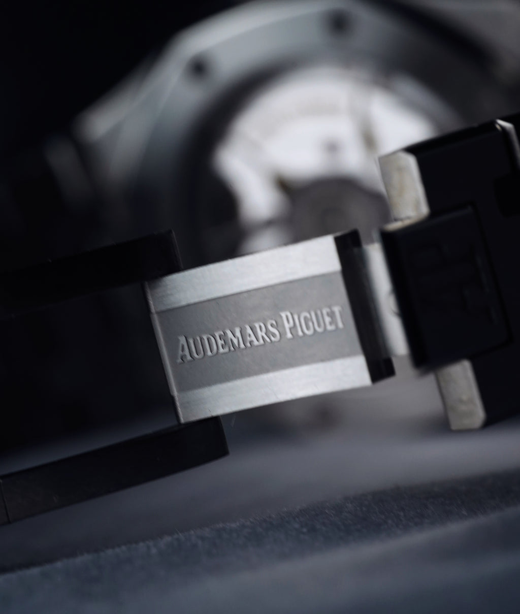 Audemars Piguet Royal Oak 15500ST.OO.1220ST.02 Stainless Steel Grey Dial